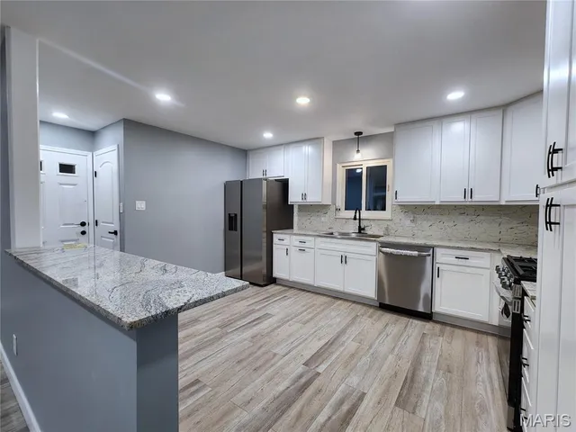 $289,900 | 5211 Hunning Road, High Ridge, MO 63049