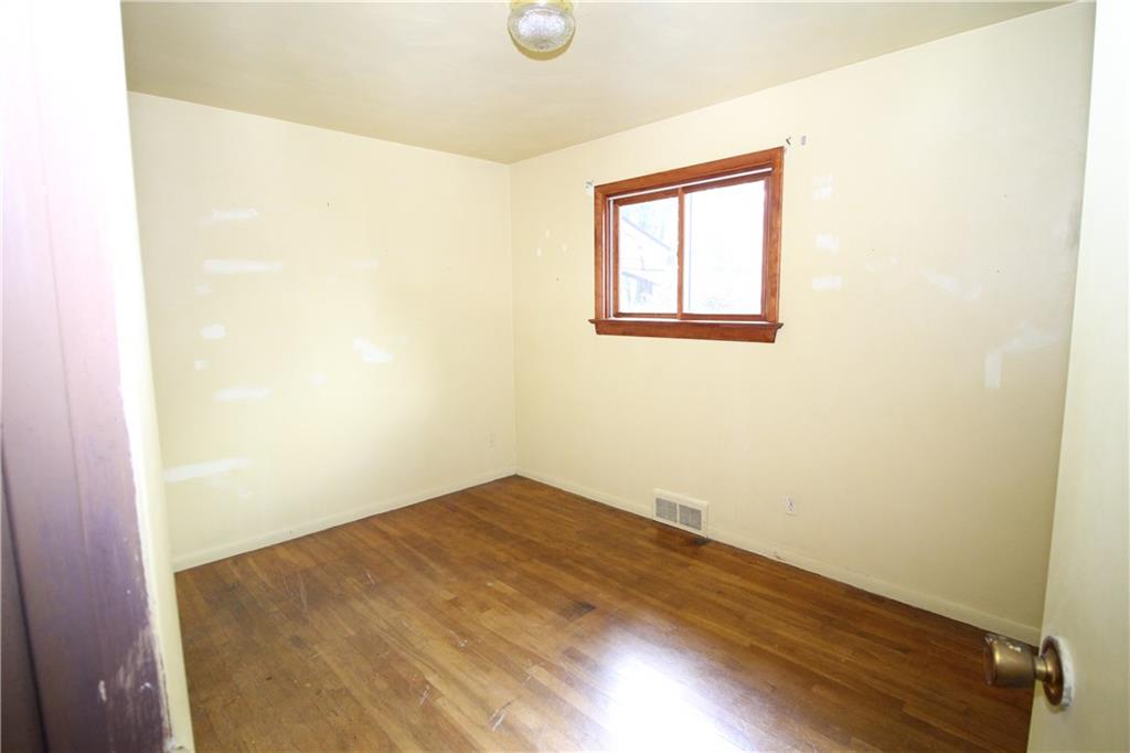 65 Munntown Road Eighty Four, PA 15330 - Photo 10 of 20 Gallery Image 10