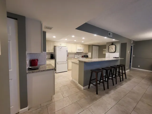 $2,500 | 750 Egret Circle, Unit 6105, Delray Beach, FL 33444