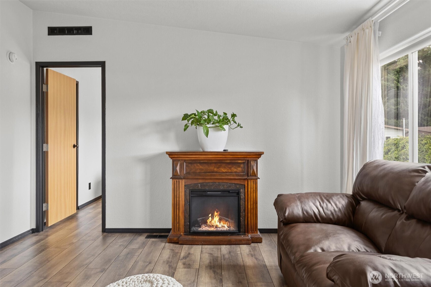 2000 192nd Street Southeast, Unit 102 Bothell, WA 98012 - Photo 4 of 40