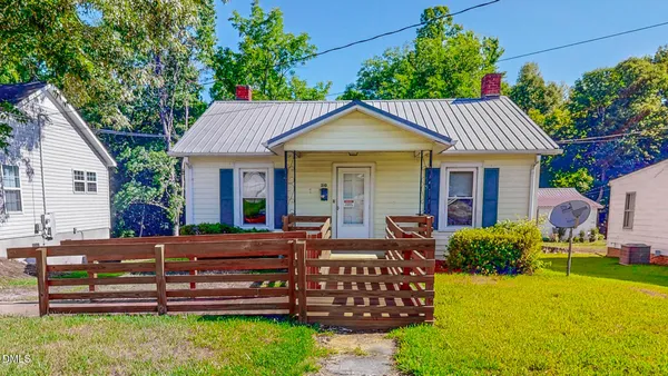 $280,000 | 310 Barnett Avenue, Roxboro, NC 27573