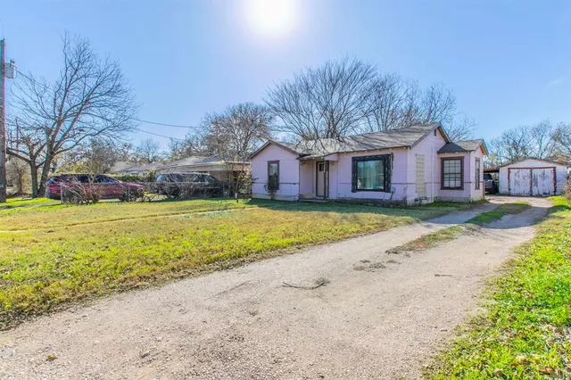 $125,000 | 108 North Lakeview Drive, Lacy-Lakeview, TX 76705