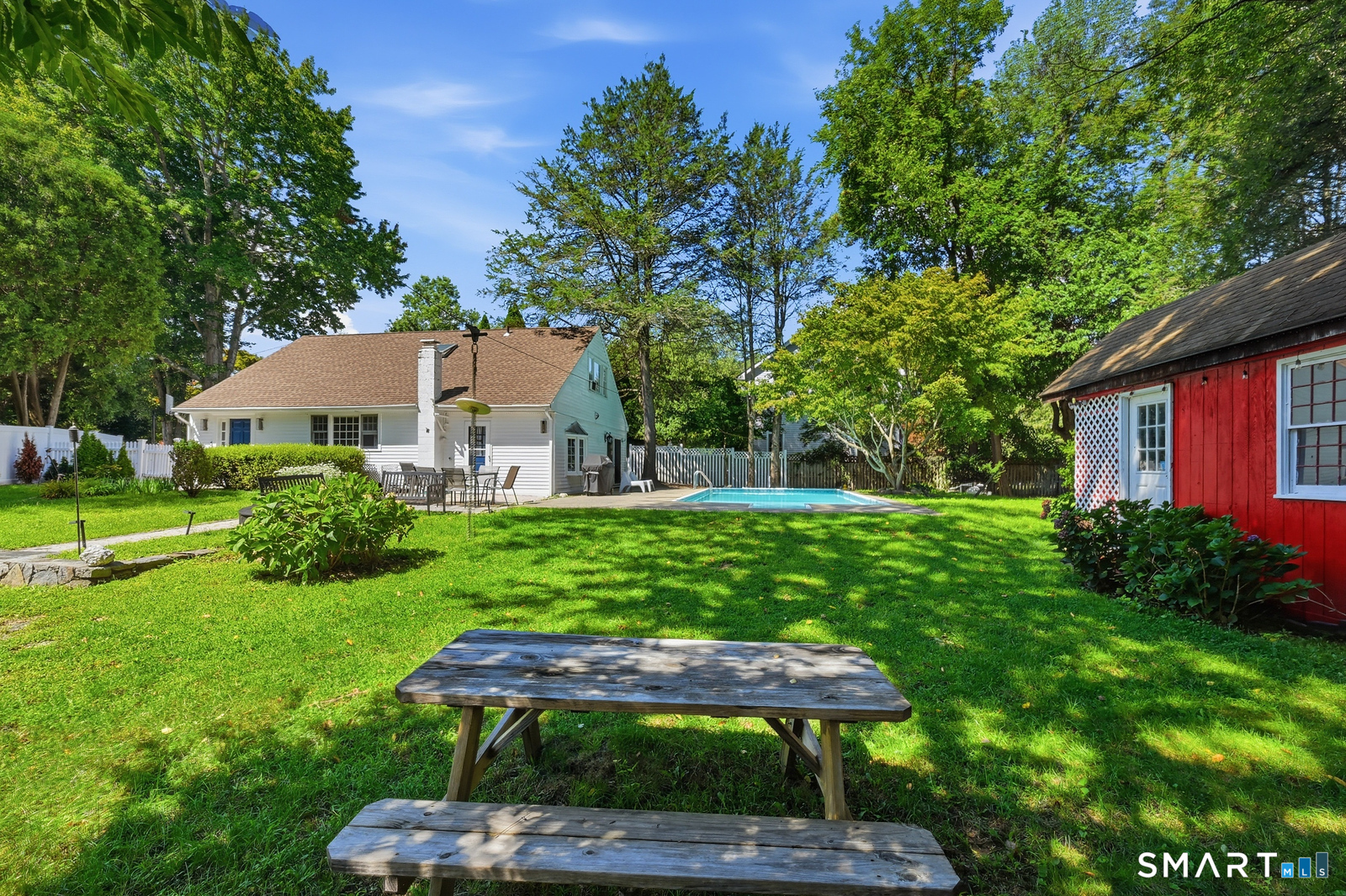 2196 North Benson Road Fairfield, CT 06824 - Photo 8 of 39 Gallery Image 8