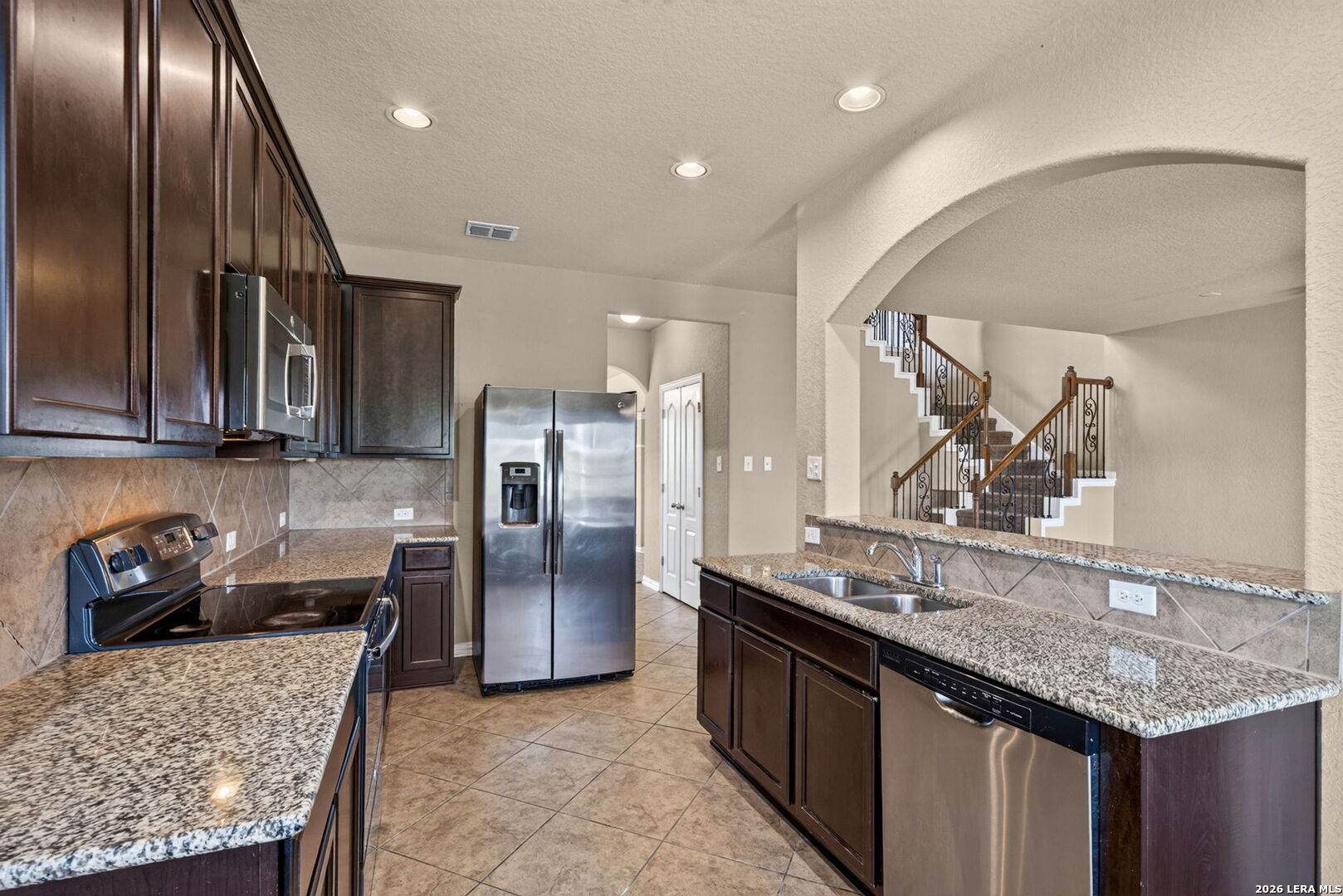 15950 Cardinal Point Selma, TX 78154 - Photo 8 of 22