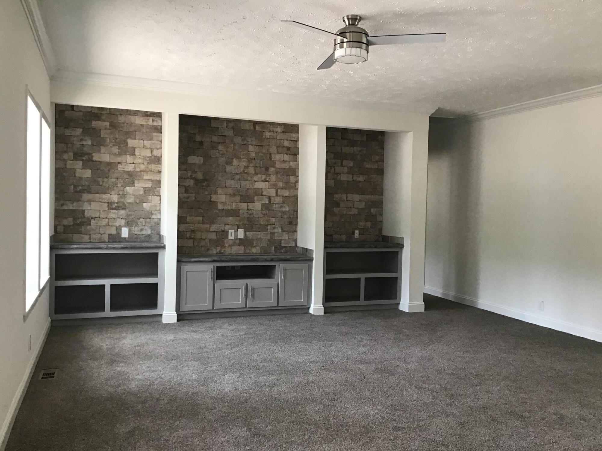 317 Churchill Road Walterboro, SC 29488 - Photo 11 of 40 Greatroom