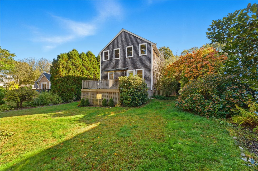 22 Cole Street Jamestown, RI 02835 - Photo 4 of 35