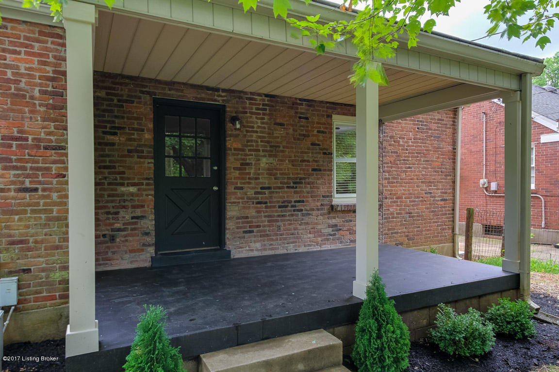 212 Ridgeway Avenue Louisville, KY 40207 - Photo 31 of 35 Back porch