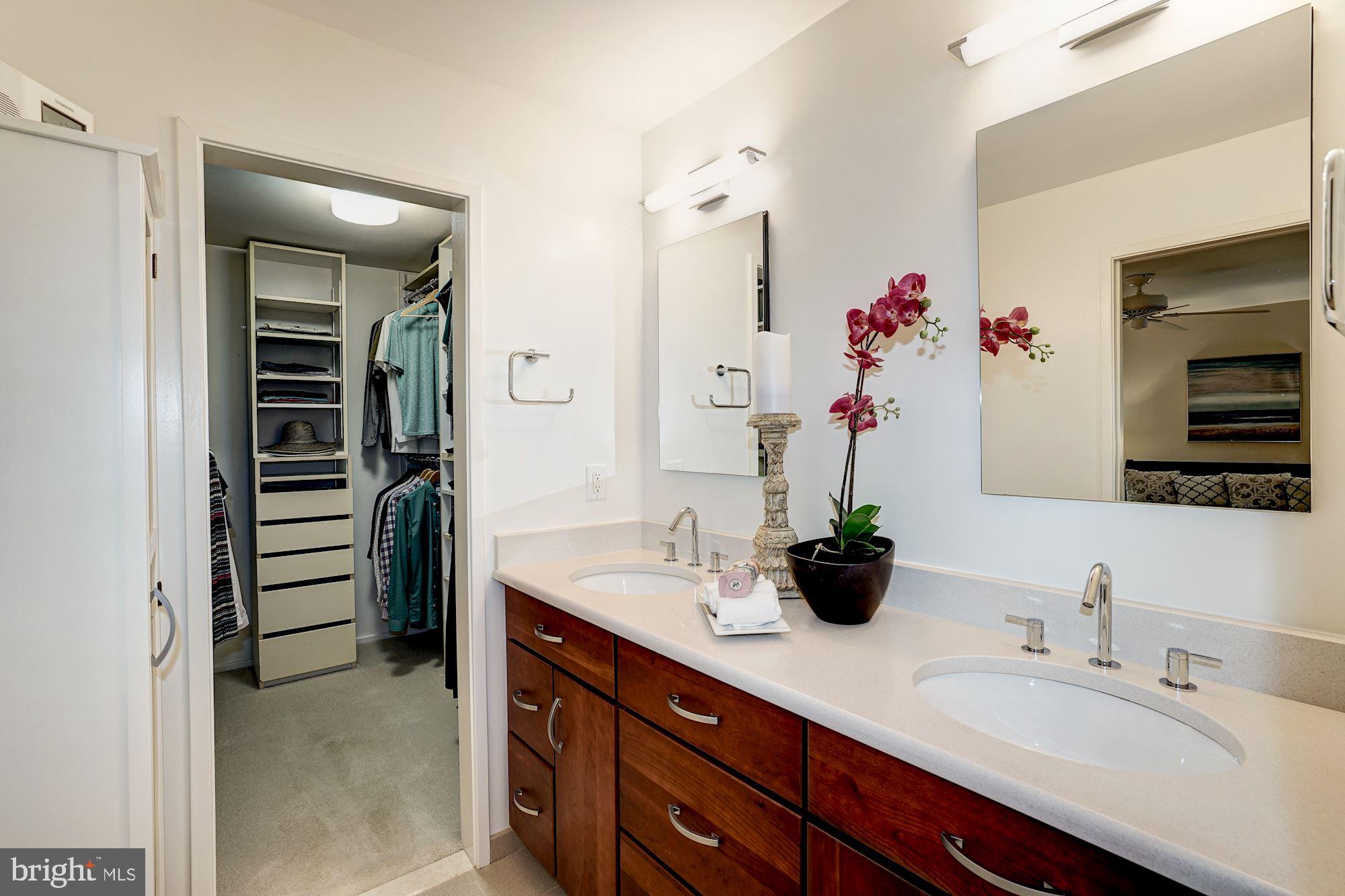 2429 Glade Bank Way Reston, VA 20191 - Photo 44 of 69