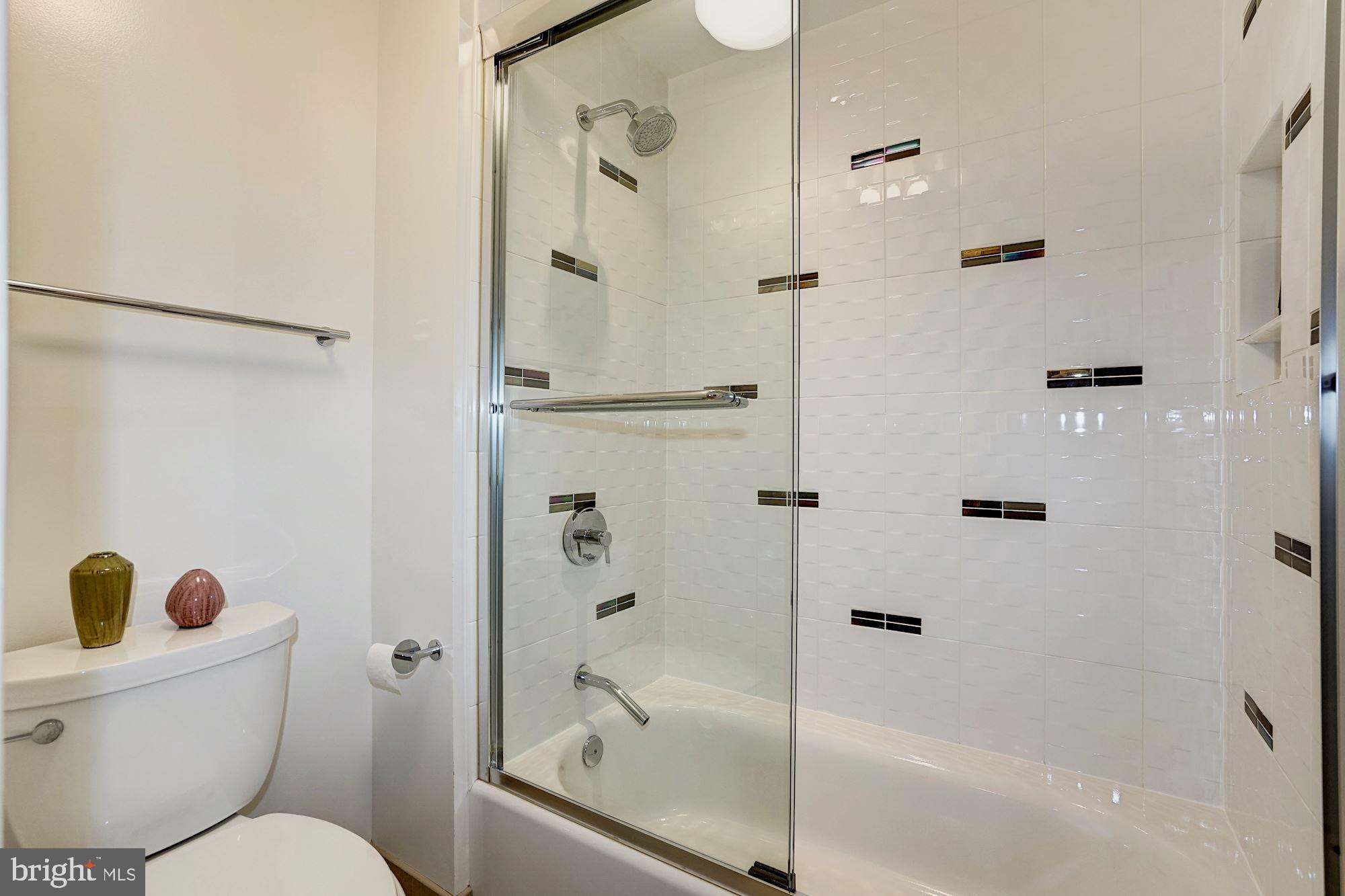 2429 Glade Bank Way Reston, VA 20191 - Photo 47 of 69