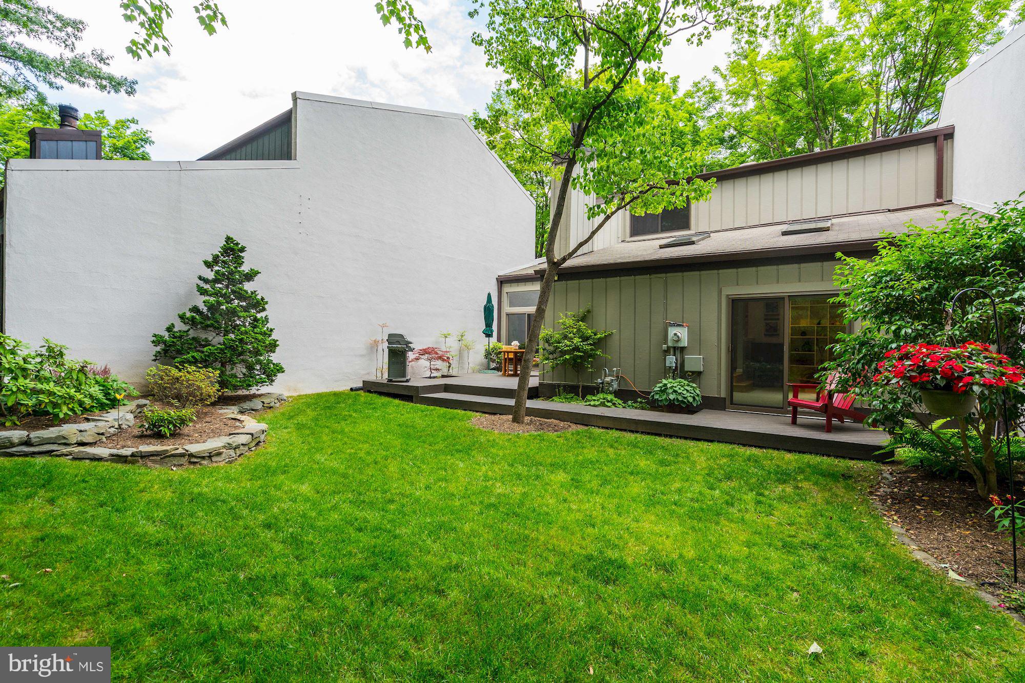 2429 Glade Bank Way Reston, VA 20191 - Photo 57 of 69
