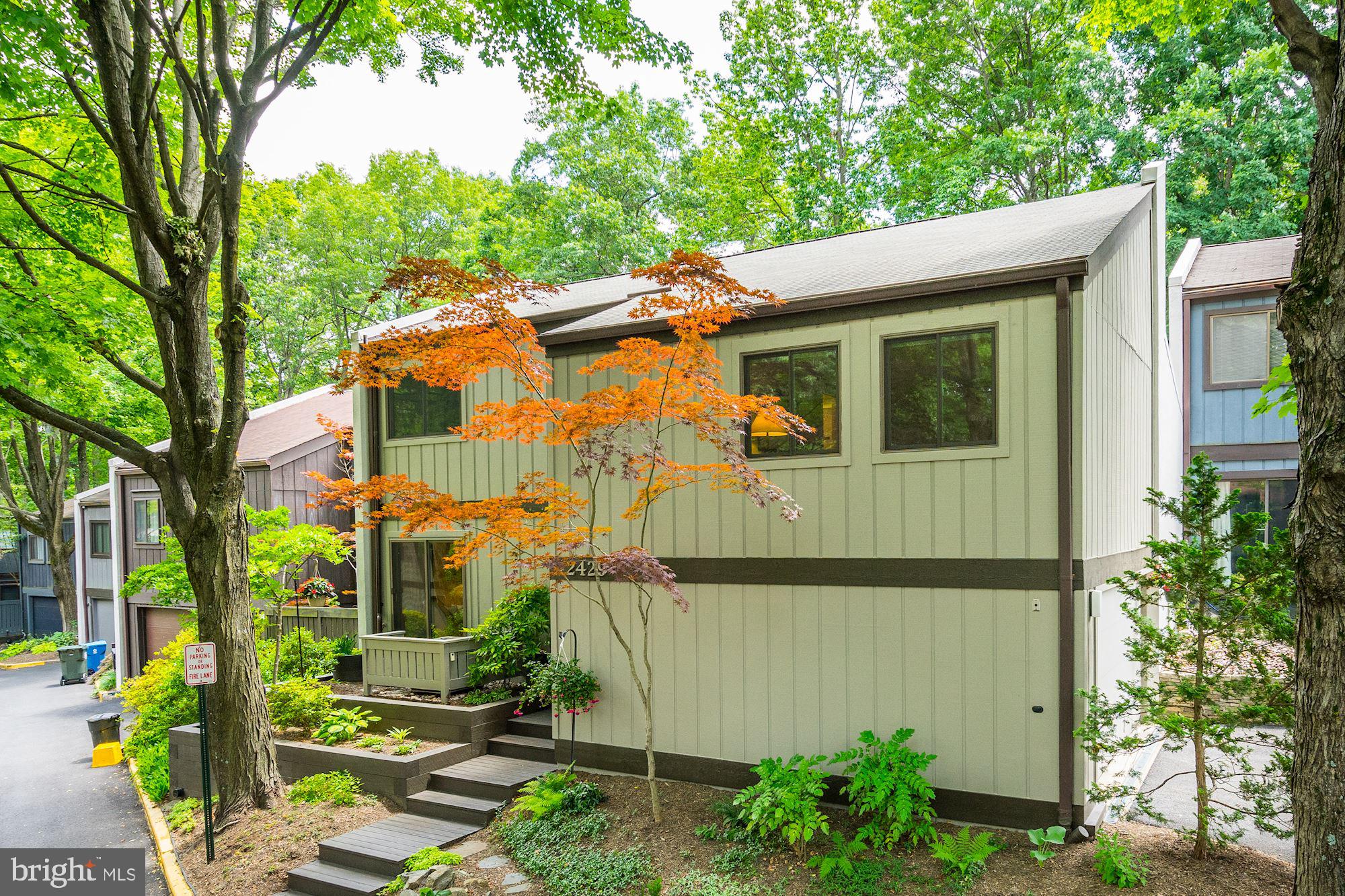 2429 Glade Bank Way Reston, VA 20191 - Photo 66 of 69