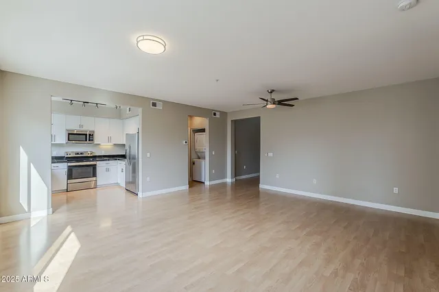 $2,350 | 615 East Portland Street, Unit 277, Phoenix, AZ 85004