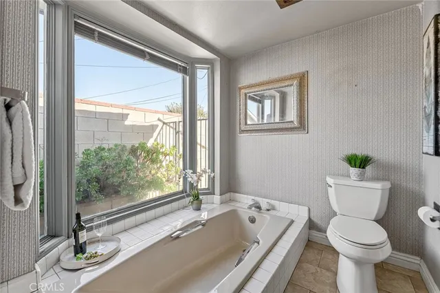 $900,000 | 562 East Allen Avenue, San Dimas, CA 91773