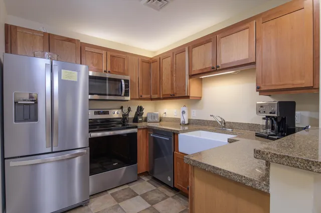 $102,000 | 617-619 Qtr I Adams House, Ludlow, VT 05149