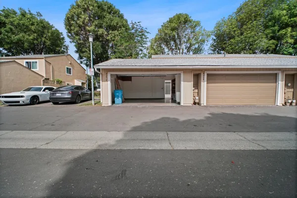 $769,000 | 4270 Comet Circle, Union City, CA 94587