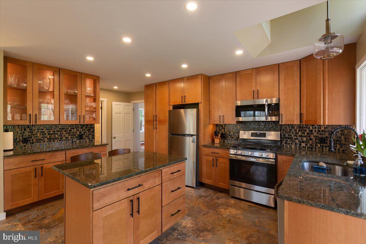 28619 Edgemere Road Easton, MD 21601 - Photo 5 of 37 Gallery Image 5