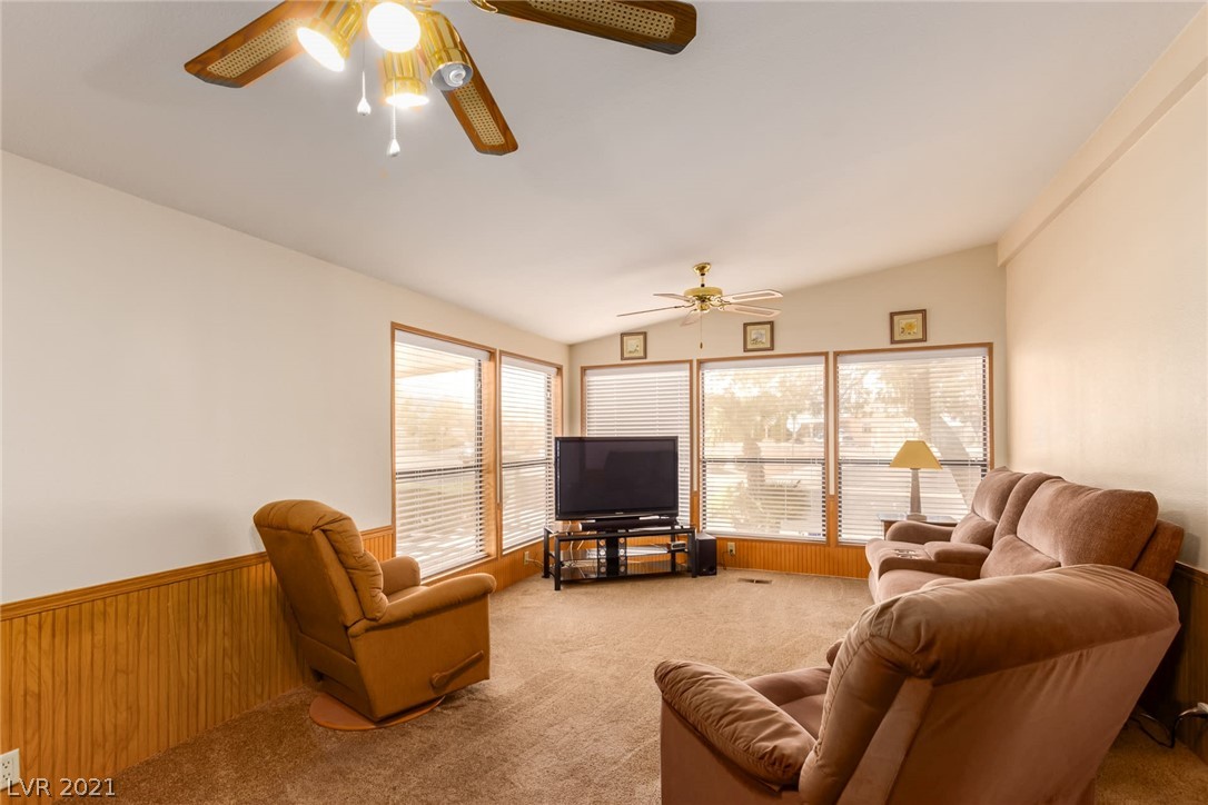 2006 Roberts Road Henderson, NV 89002 - Photo 15 of 39 Gallery Image 15