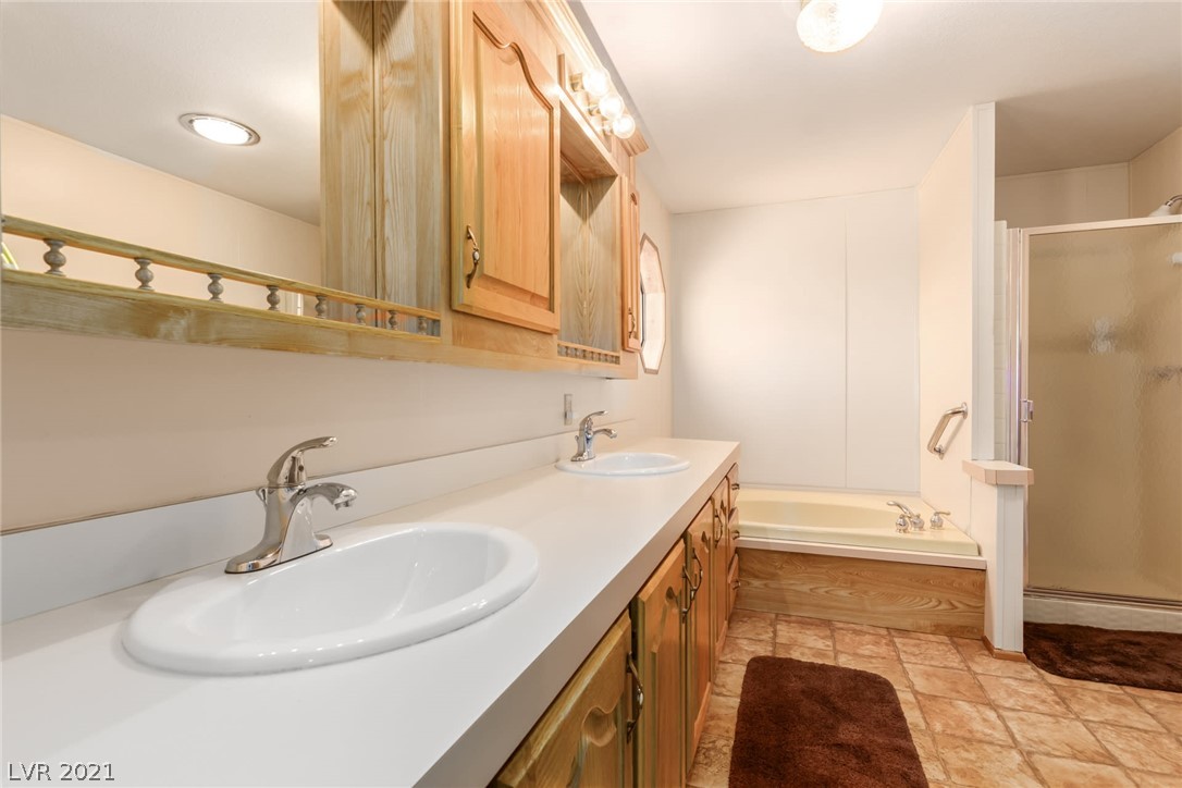 2006 Roberts Road Henderson, NV 89002 - Photo 25 of 39 Gallery Image 25