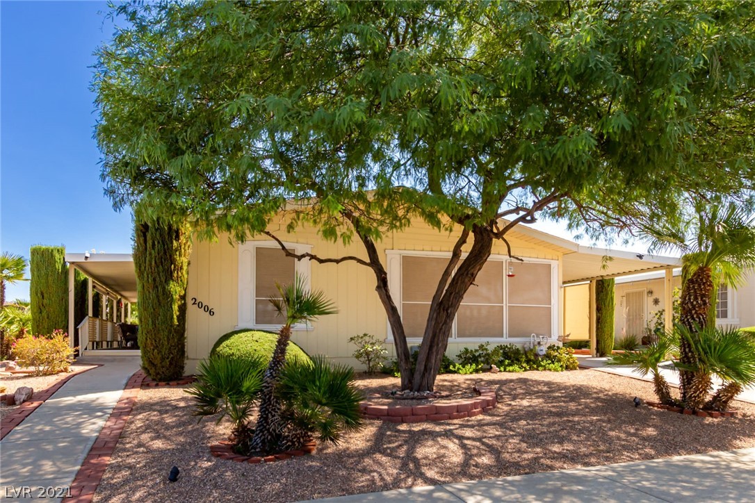 2006 Roberts Road Henderson, NV 89002 - Photo 4 of 39 Gallery Image 4