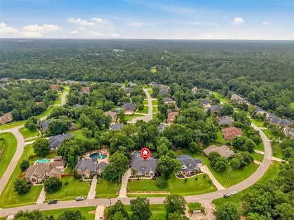$869,000 | 13249 Autumn Ash Drive, Conroe, TX 77302