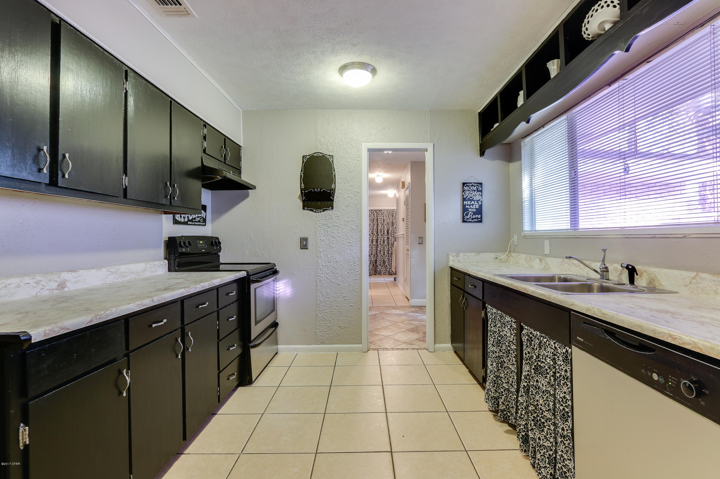 926 Huntingdon Road Panama City, FL 32405 - Photo 10 of 26 Gallery Image 10