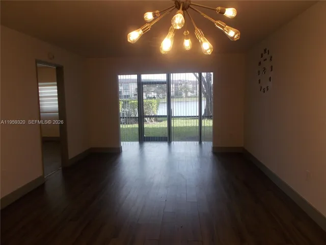 $2,300 | 701 Southwest 141st Avenue, Unit 110R, Pembroke Pines, FL 33027