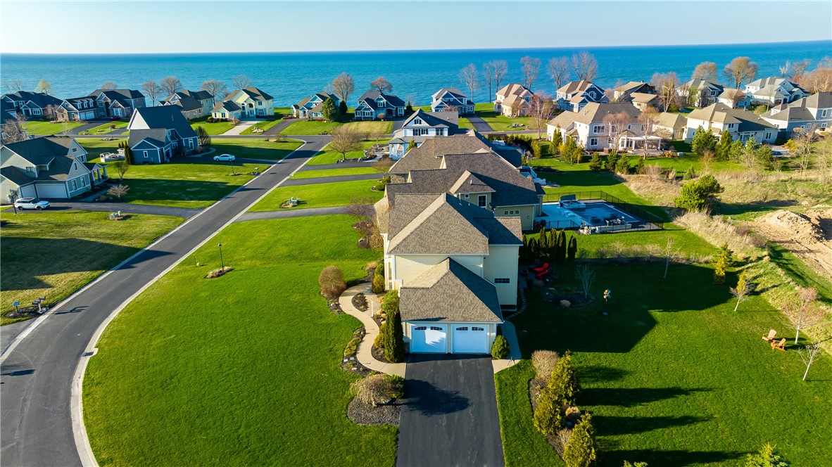 199 Mill Stream Run Webster, NY 14580 - Photo 7 of 50