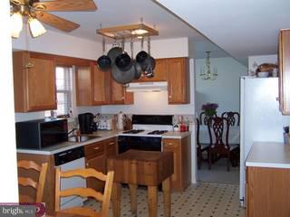 307 Jamestown Road Edgewater Park, NJ 08010 - Photo 5 of 6