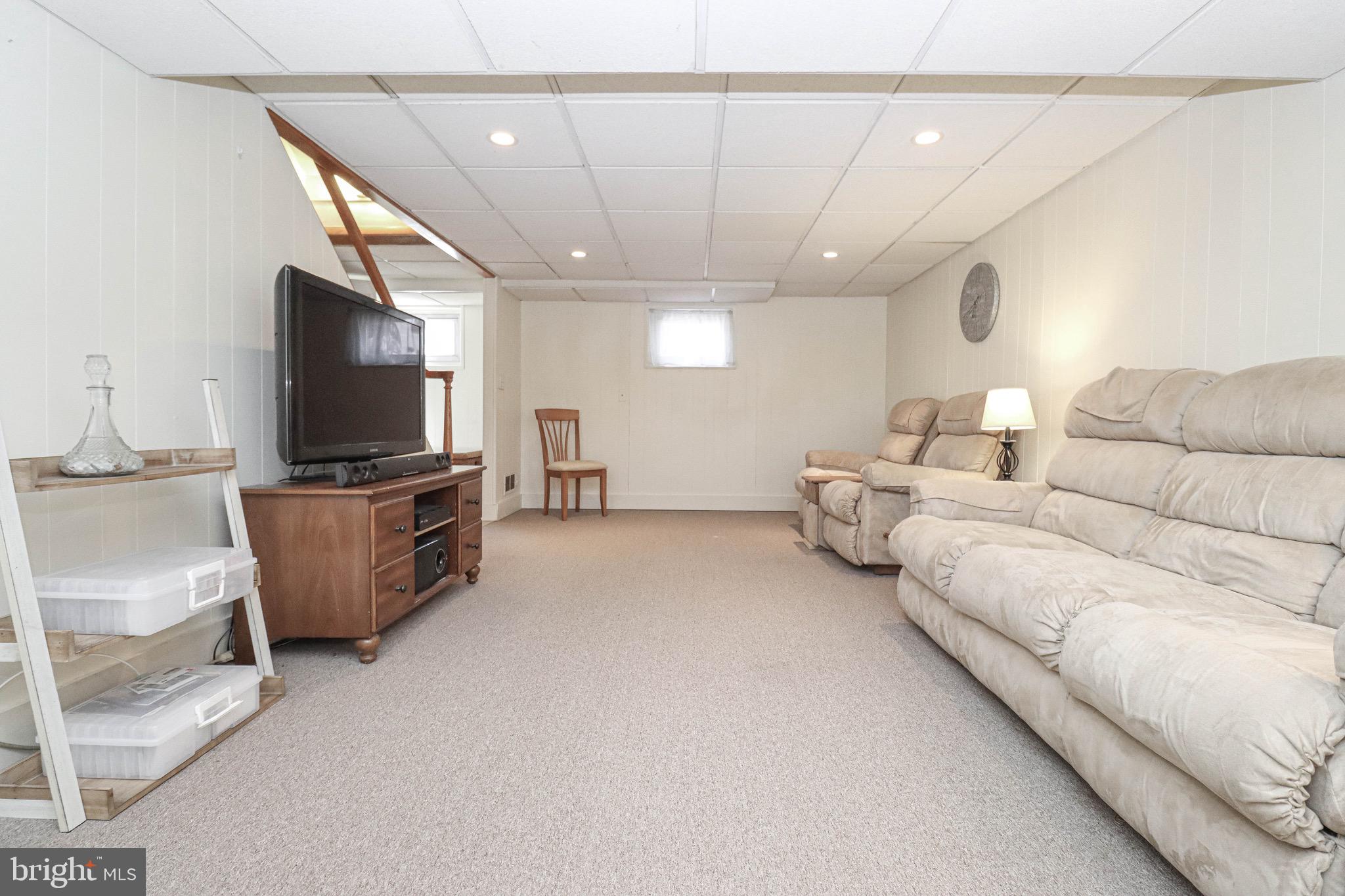 159 Meadow Road Pasadena, MD 21122 - Photo 32 of 56