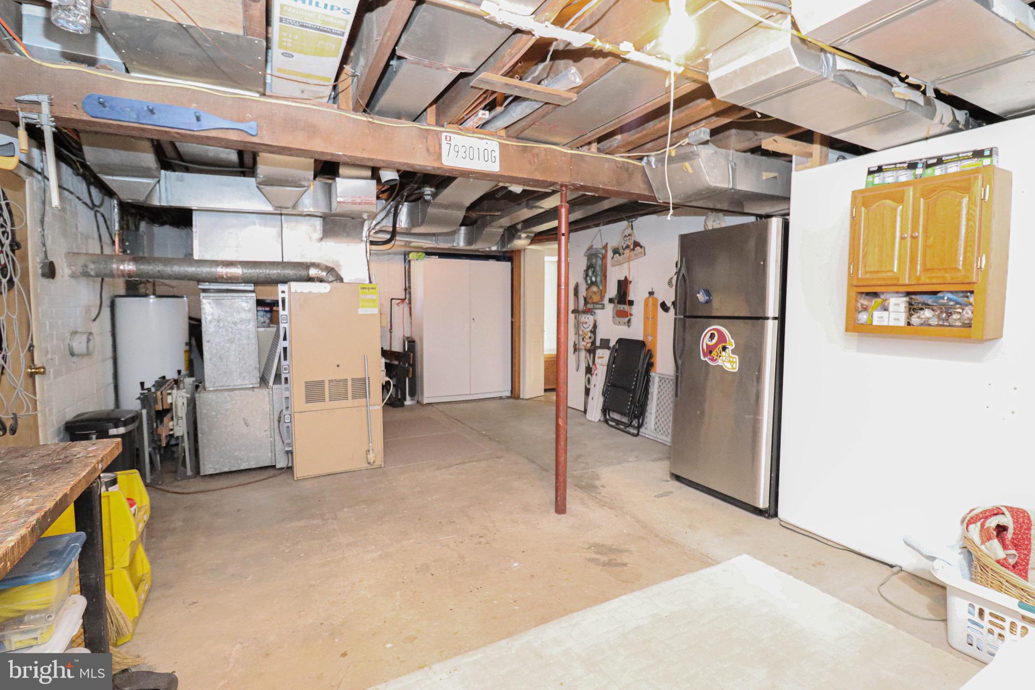 159 Meadow Road Pasadena, MD 21122 - Photo 35 of 56 Room for Storage