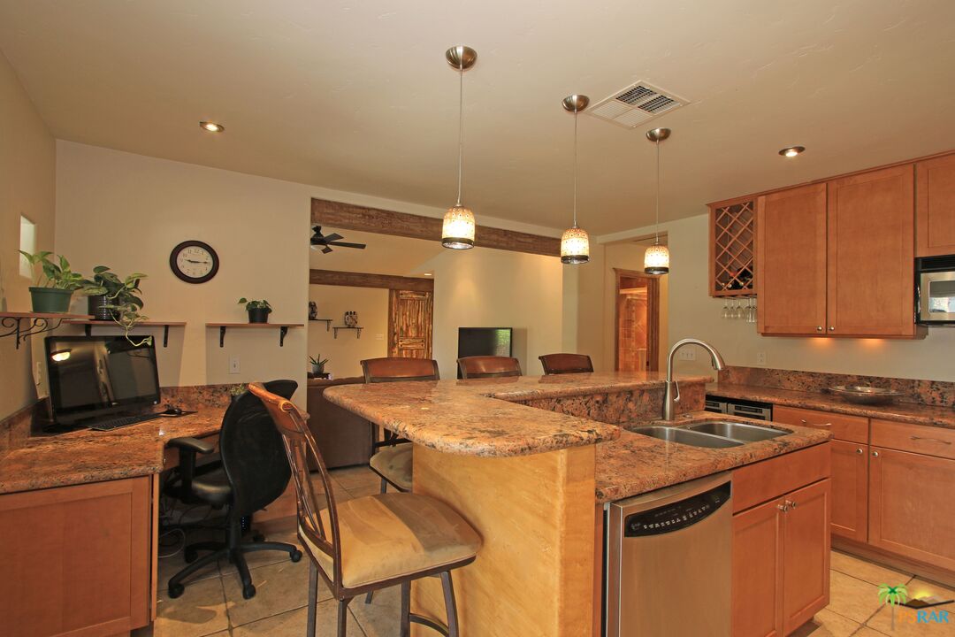 2288 North Deborah Road Palm Springs, CA 92262 - Photo 12 of 33