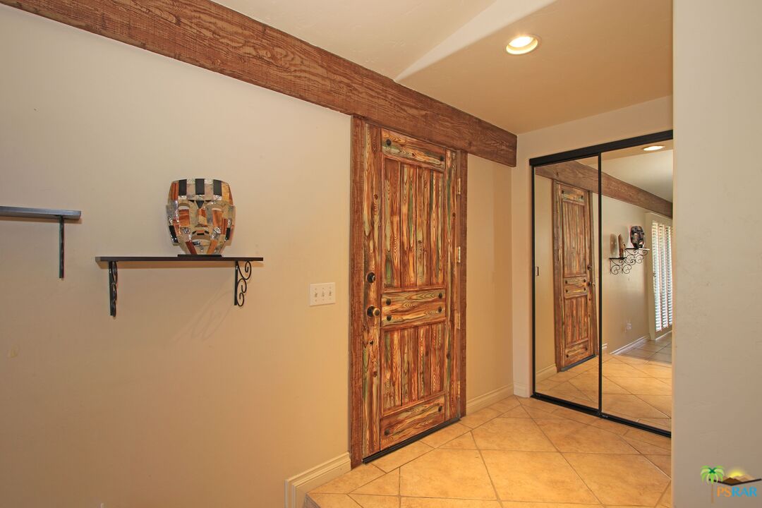 2288 North Deborah Road Palm Springs, CA 92262 - Photo 7 of 33 a view of a hallway with closet area