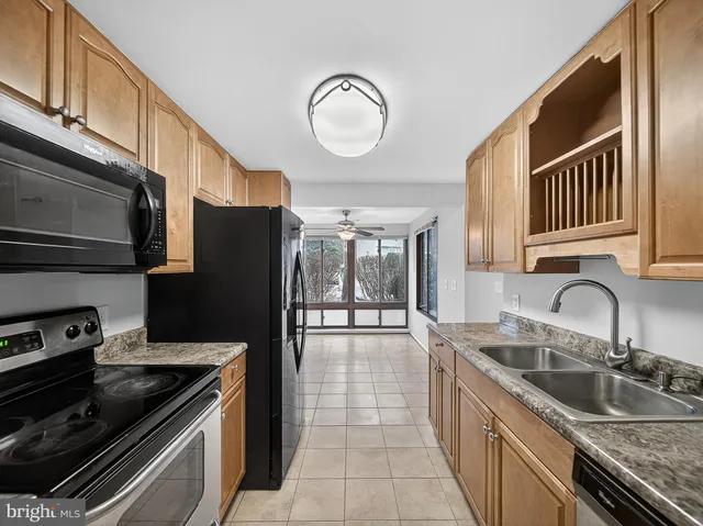 $2,000 | 13257 Wonderland Way, Unit 1101, Germantown, MD 20874