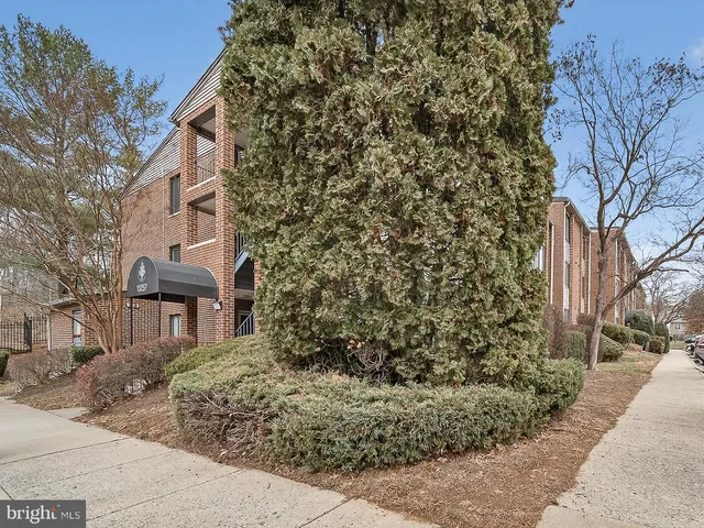 $2,000 | 13257 Wonderland Way, Unit 1101, Germantown, MD 20874
