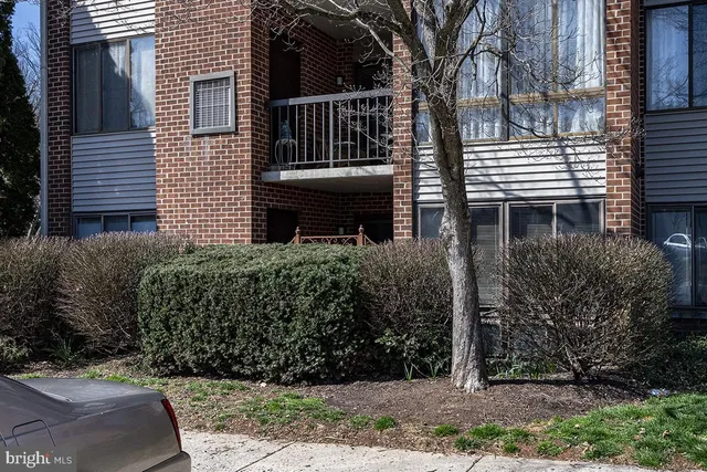 $2,000 | 13257 Wonderland Way, Unit 1101, Germantown, MD 20874