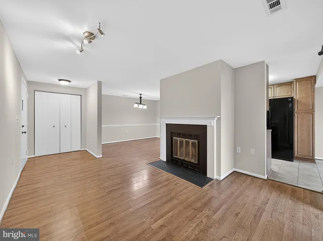 $2,000 | 13257 Wonderland Way, Unit 1101, Germantown, MD 20874