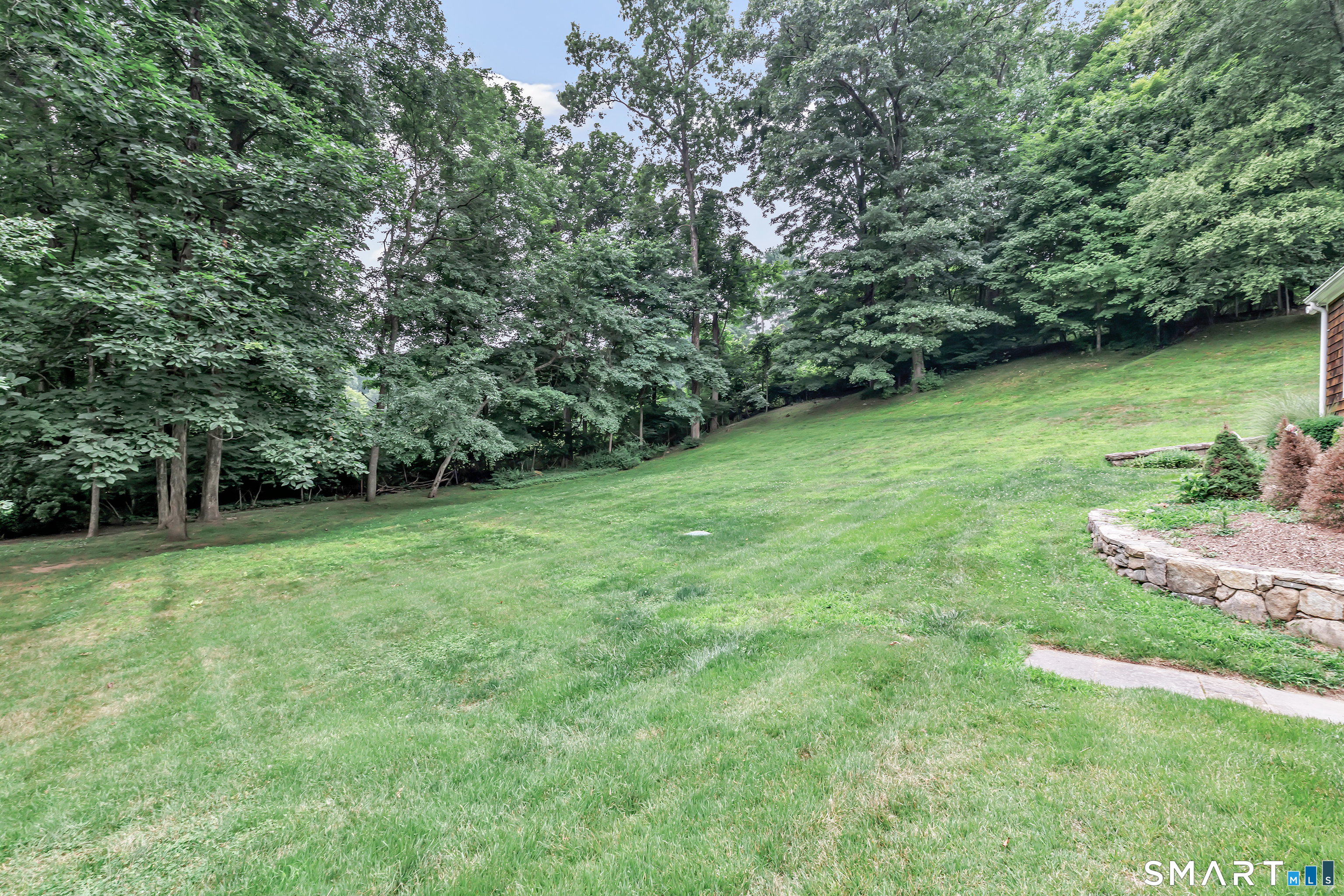 215 Cross Ridge Road New Canaan, CT 06840 - Photo 37 of 37