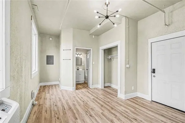 $875,000 | 1302 Faraon Street, St. Joseph, MO 64501