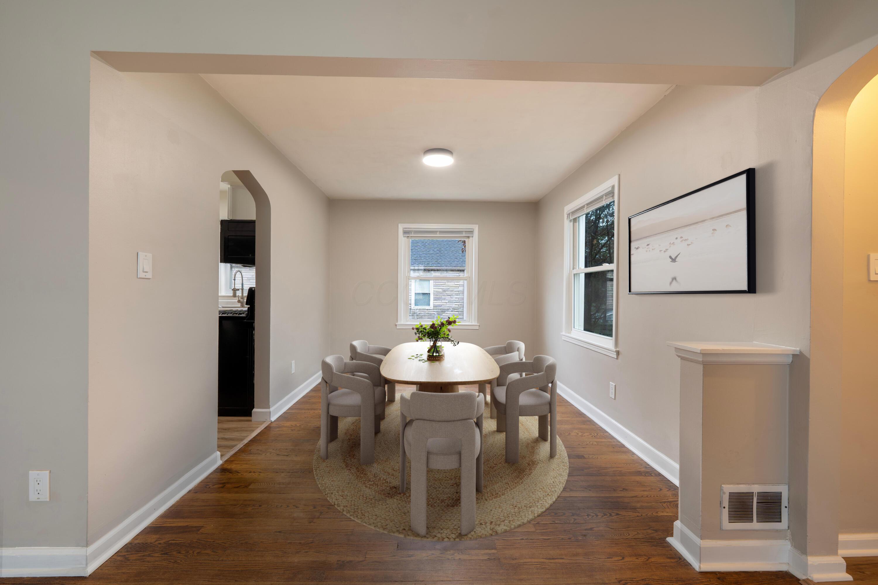 44 Demorest Road Columbus, OH 43204 - Photo 6 of 30 diningroom