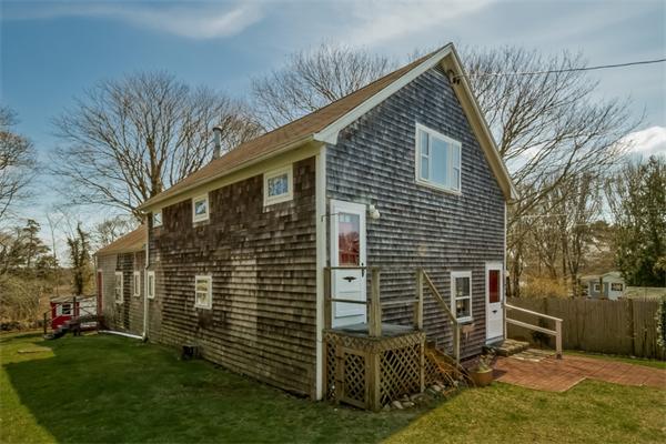 1970 Main Road Westport, MA 02791 - Photo 4 of 25