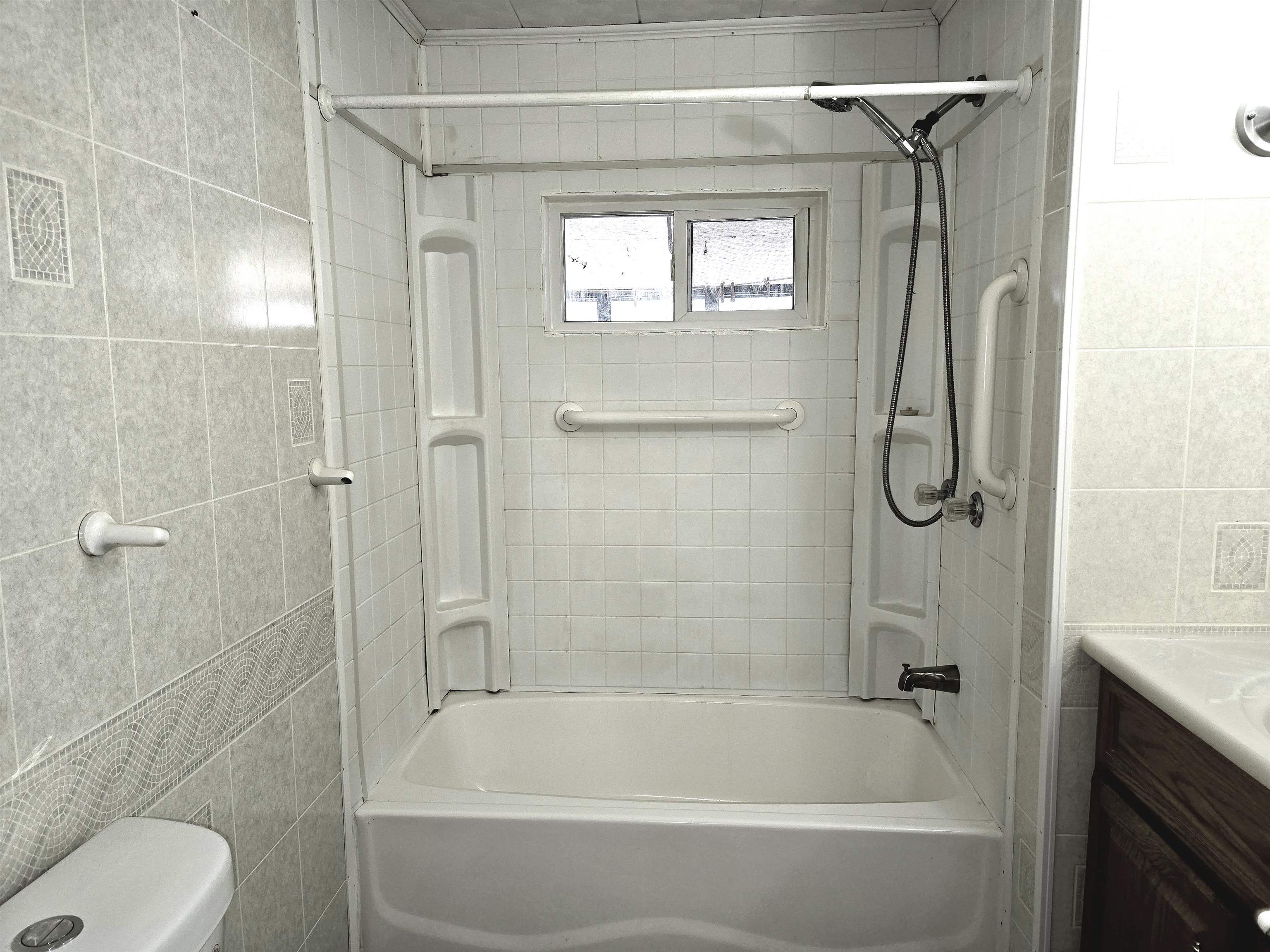 131 Crosby Drive St. Albans, VT 05478 - Photo 12 of 27