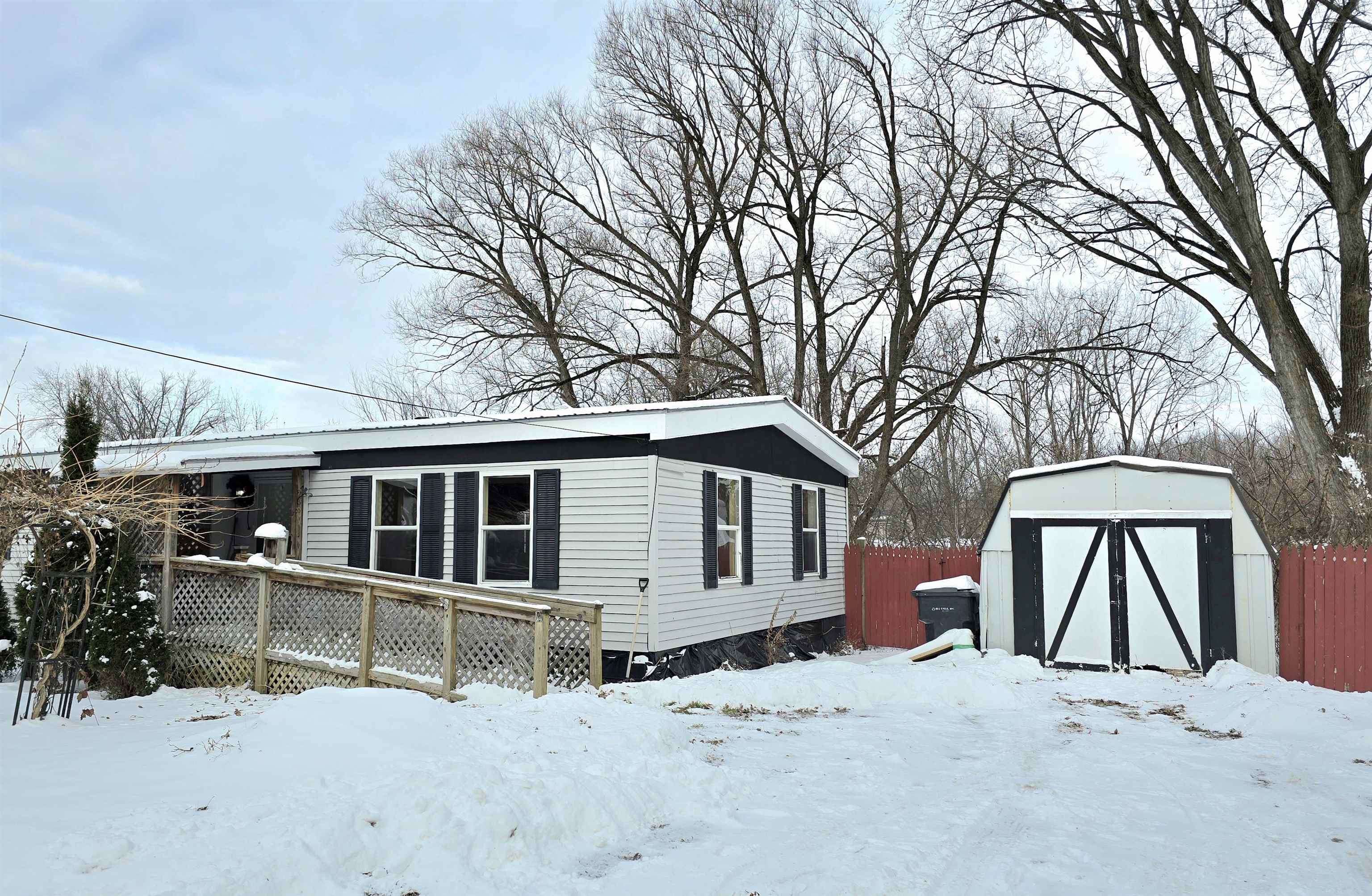 131 Crosby Drive St. Albans, VT 05478 - Photo 2 of 27