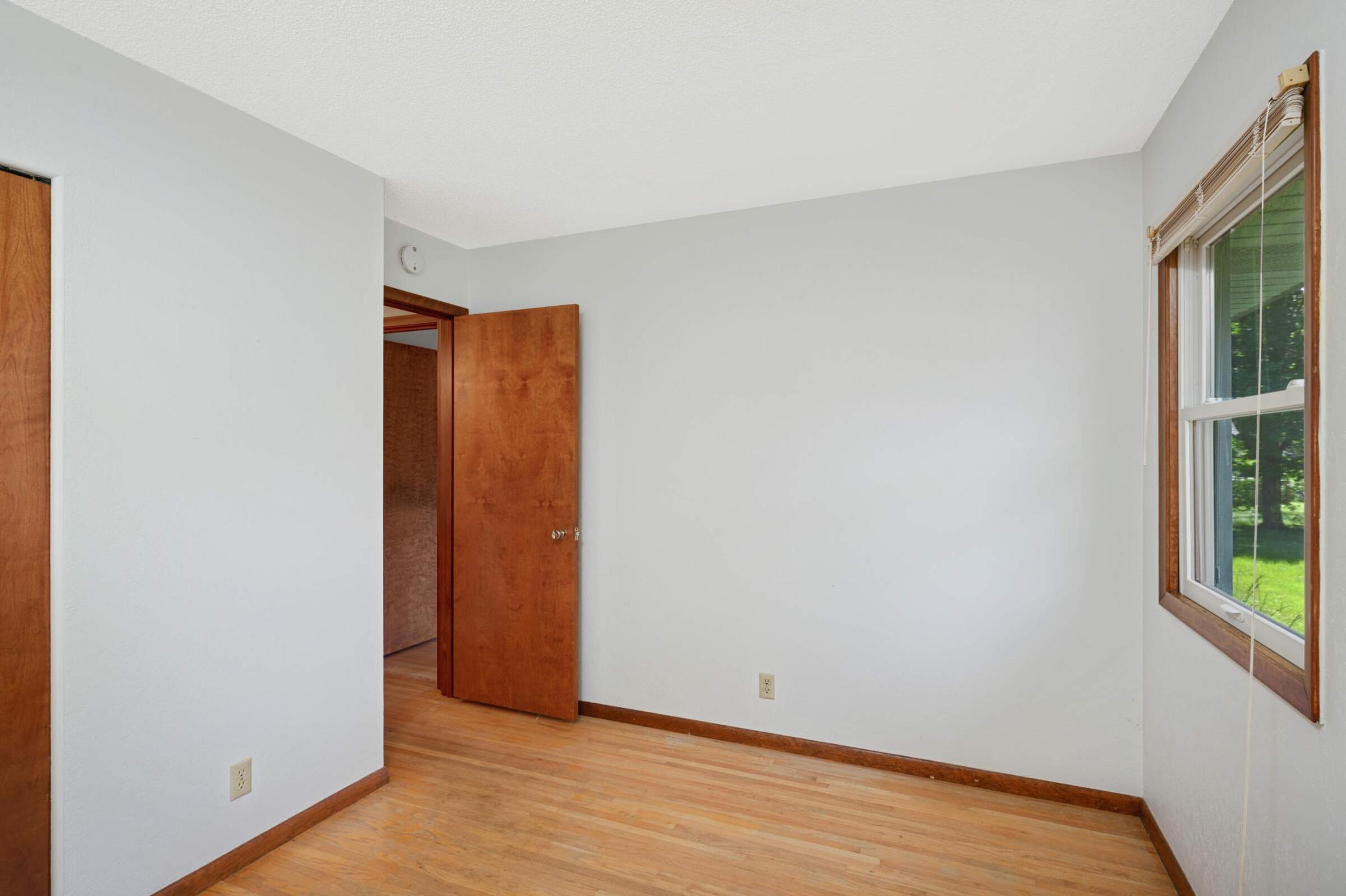 8307 Morris Road Bloomington, MN 55437 - Photo 15 of 26
