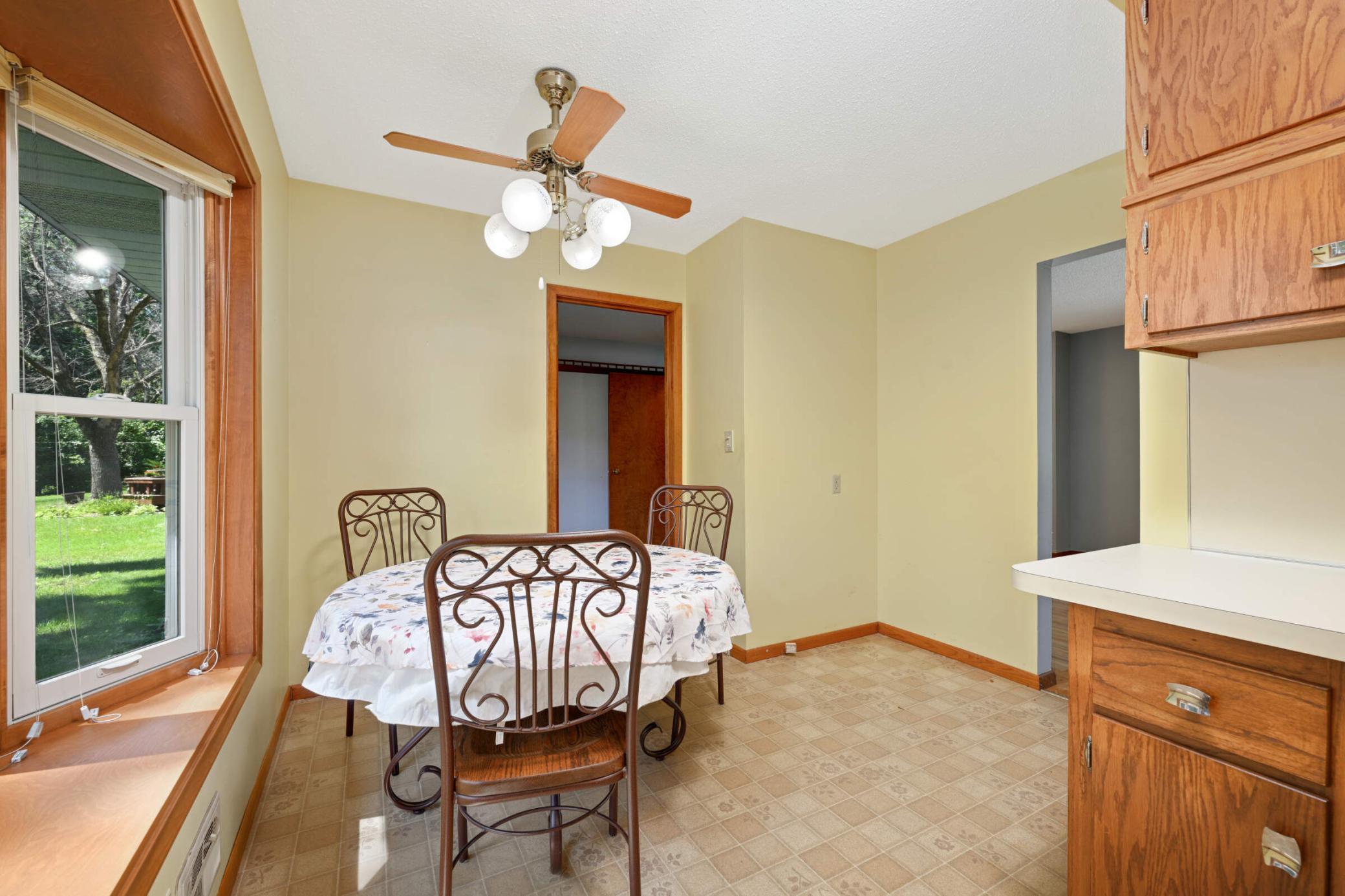 8307 Morris Road Bloomington, MN 55437 - Photo 7 of 26