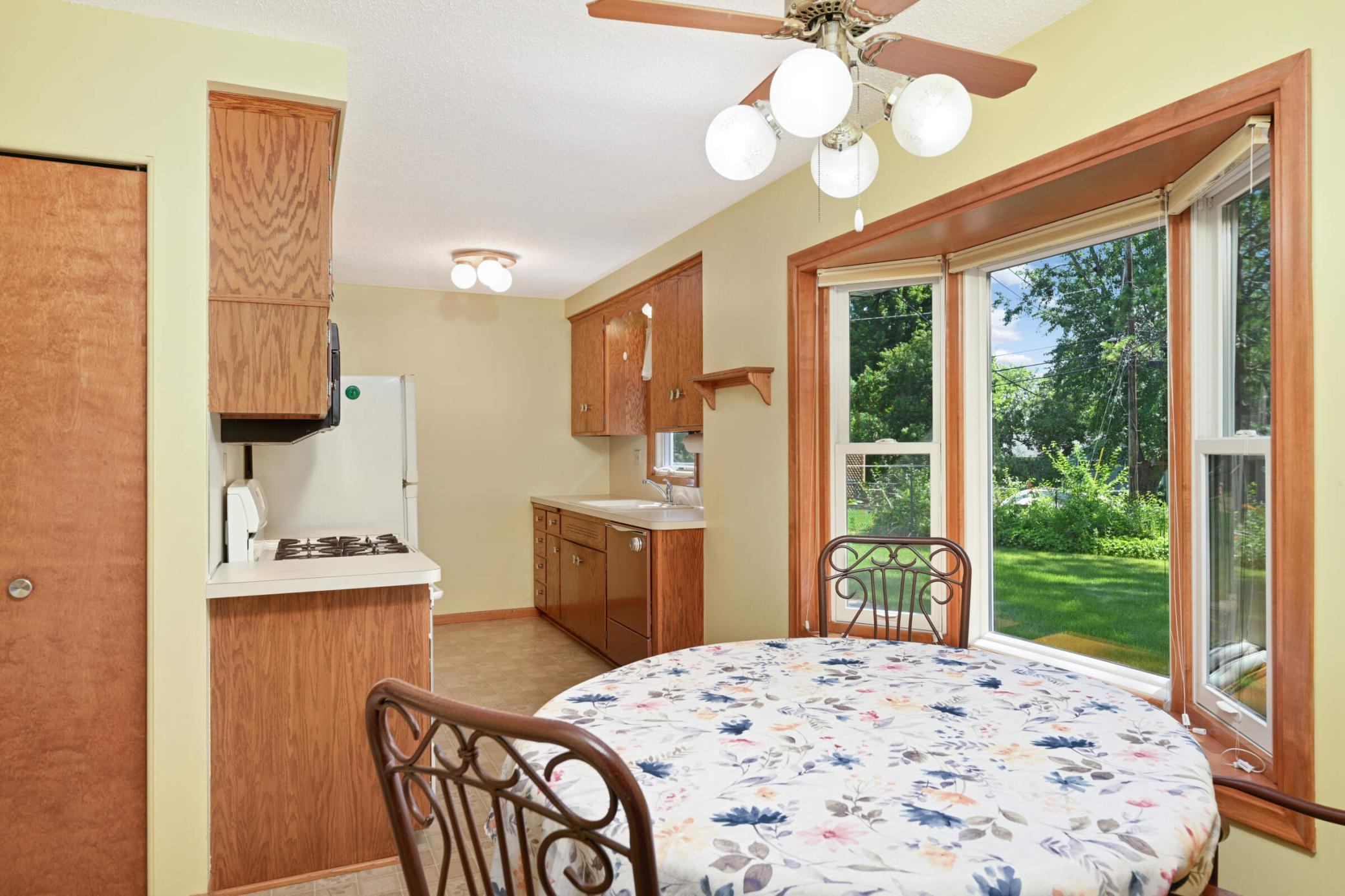8307 Morris Road Bloomington, MN 55437 - Photo 8 of 26