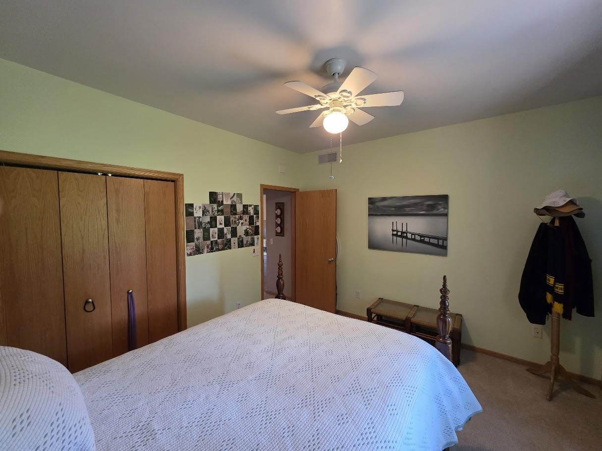 125 Meadow Ridge Lane Madison, WI 53704 - Photo 19 of 47