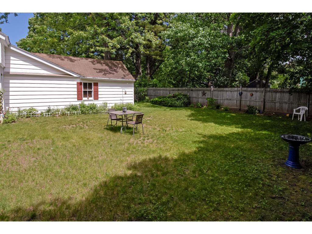 453 Portland Street Rochester, NH 03867 - Photo 9 of 24