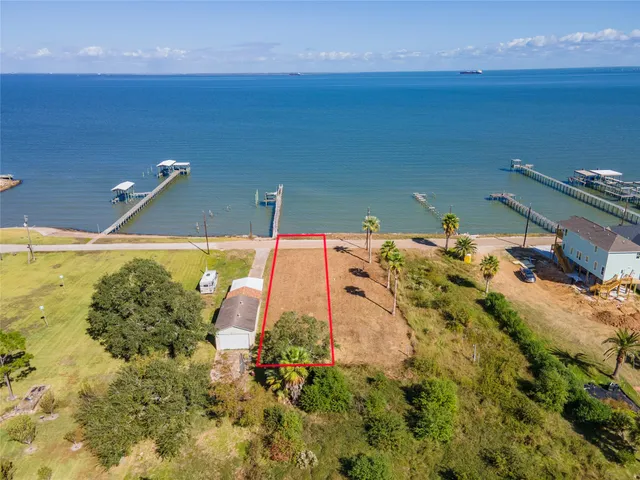 a view of a garden with a lake