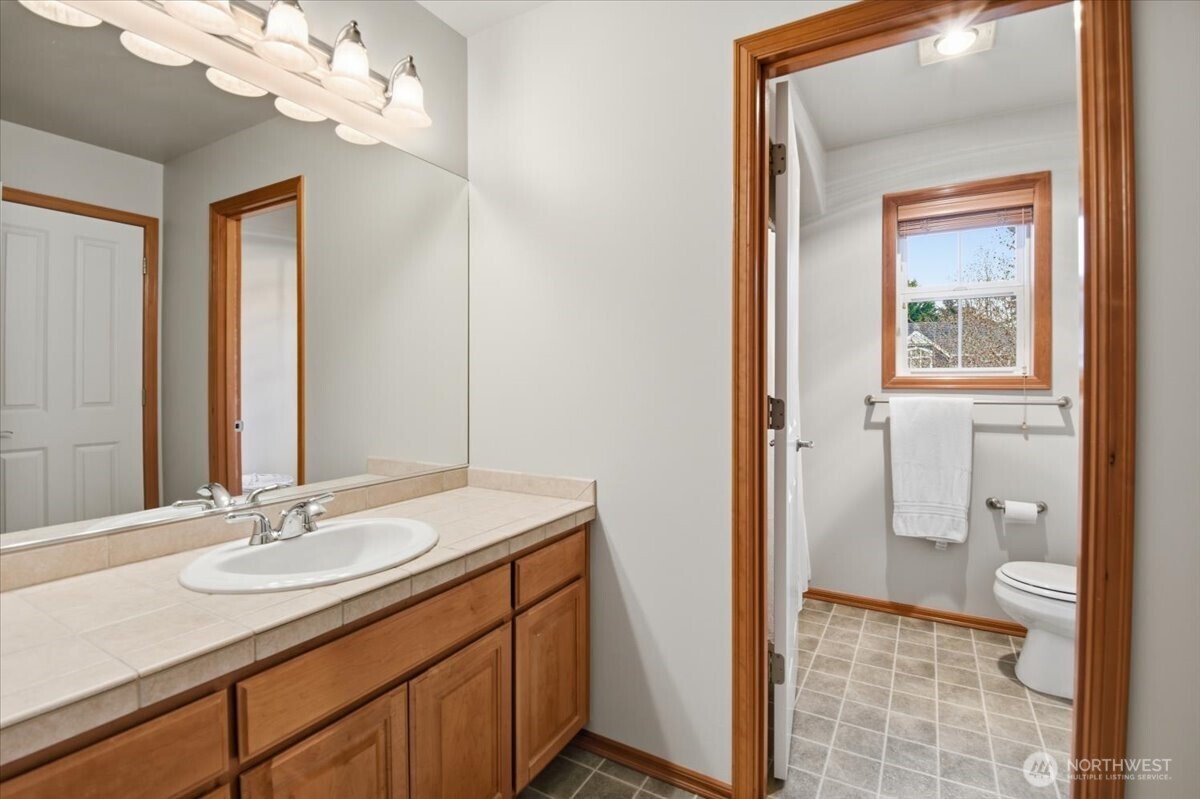 2108 242nd Street Southeast Bothell, WA 98021 - Photo 24 of 39