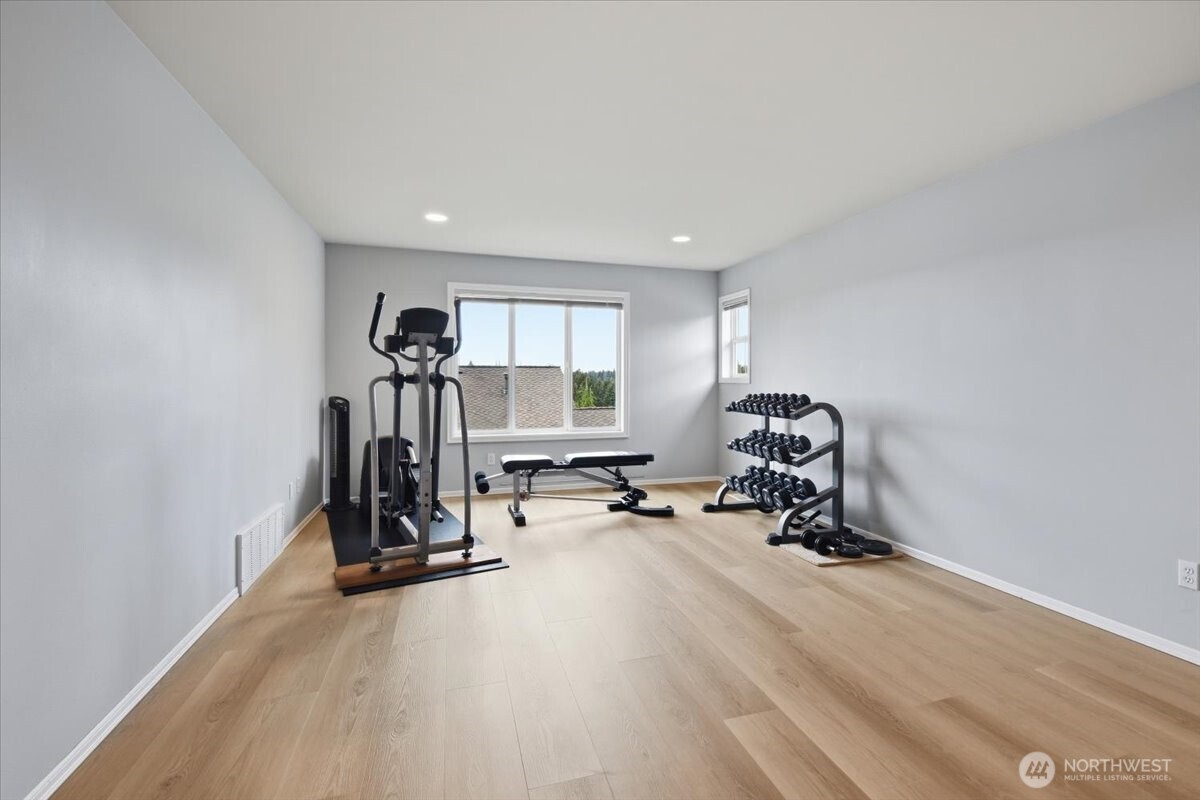 2108 242nd Street Southeast Bothell, WA 98021 - Photo 28 of 39